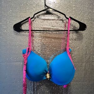 Women’s bathing suit - with matching bottoms